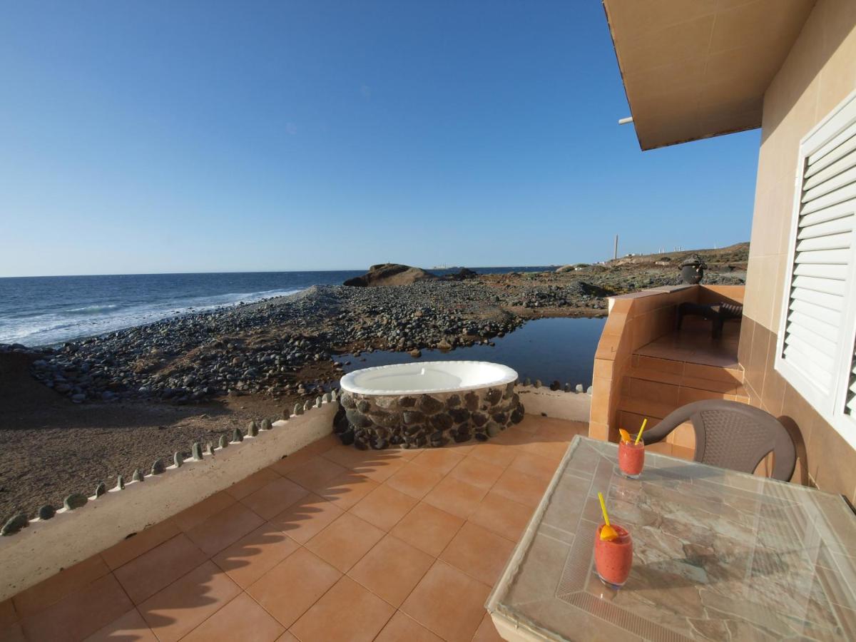 Sunrise Directly At The Sea Apartamento La Mareta Exterior foto